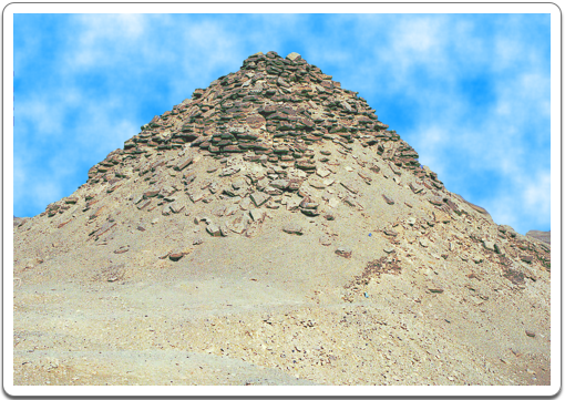 A mound of rubble is all that remains of Userkaf’s pyramid at Saqqara.